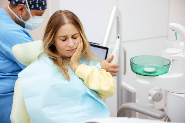 Best Cracked Tooth Emergency Dentist [placeholder7] in Miami Lakes, FL